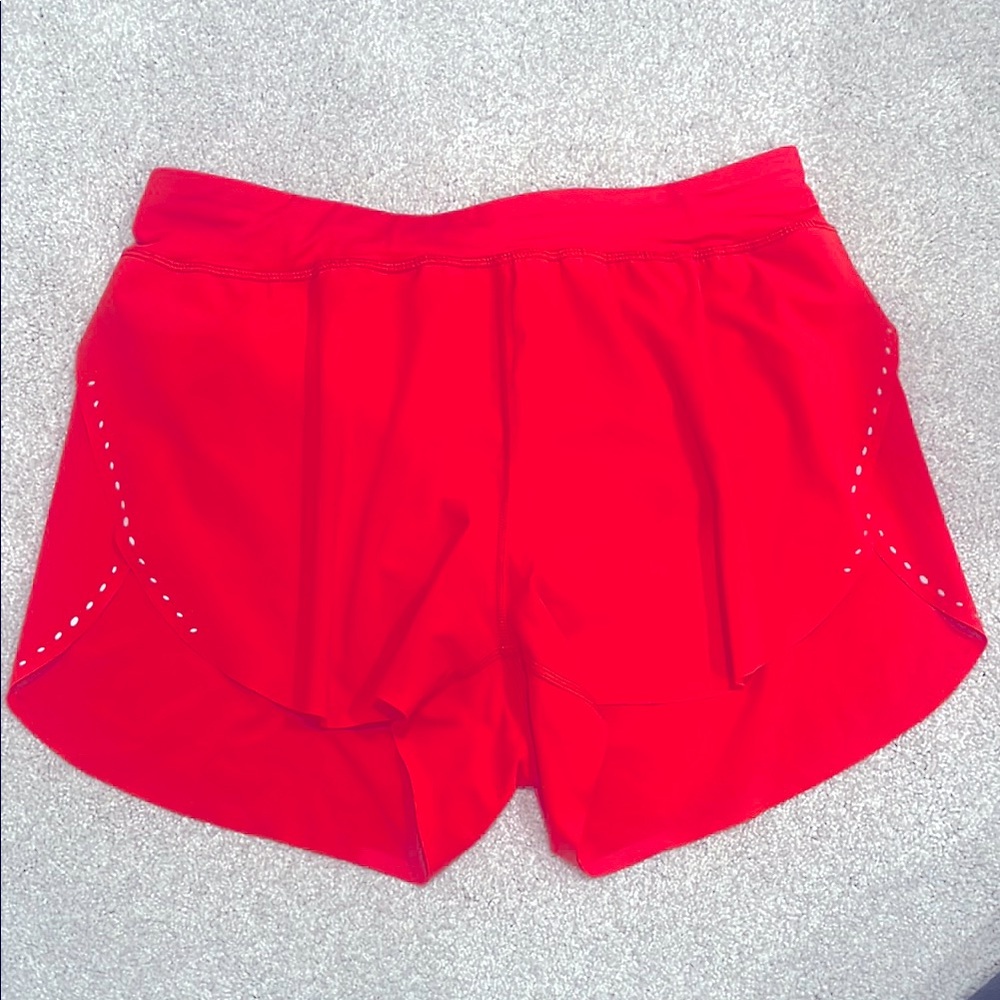 Lululemon Find Your Pace Short